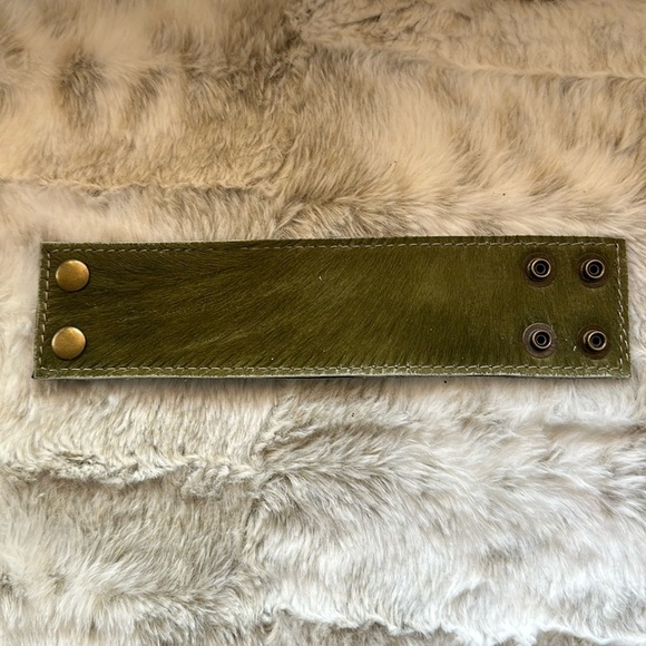 Western Boho Hide Cuff Bracelet with small money pocket - Picture 2 of 5